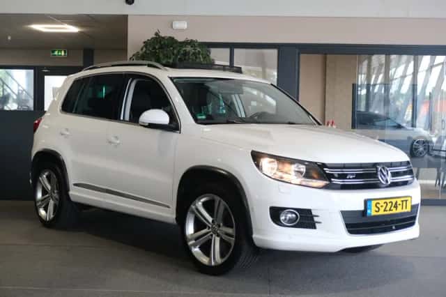 Volkswagen Tiguan (2012) thumbnail 5