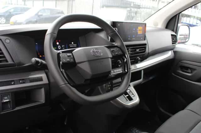 Toyota ProAce (2026) thumbnail 4