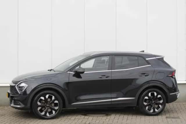 Kia Sportage (2023) thumbnail 2