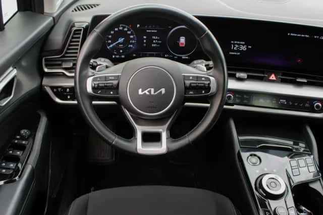 Kia Sportage (2023) thumbnail 4