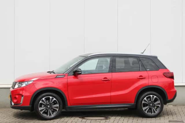 Suzuki Vitara (2020) thumbnail 2