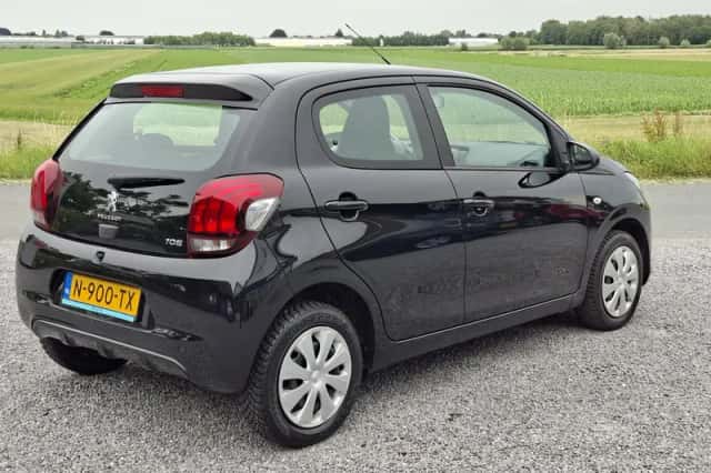 Peugeot 108 (2022) thumbnail 3