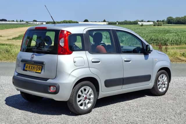 Fiat Panda (2013) thumbnail 3