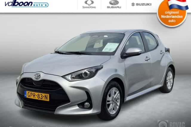 Toyota Yaris (2024) thumbnail 1