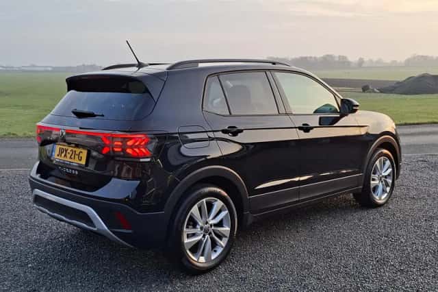 Volkswagen T-Cross (2025) thumbnail 3