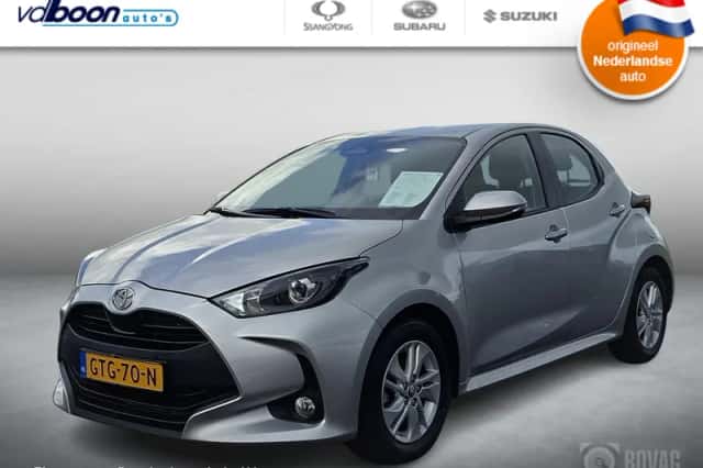 Toyota Yaris (2024) thumbnail 1
