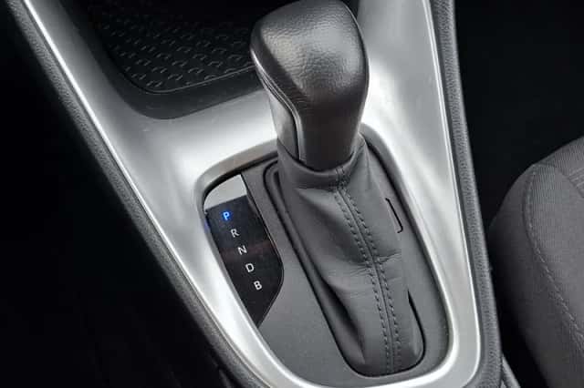 Toyota Yaris (2024) thumbnail 5