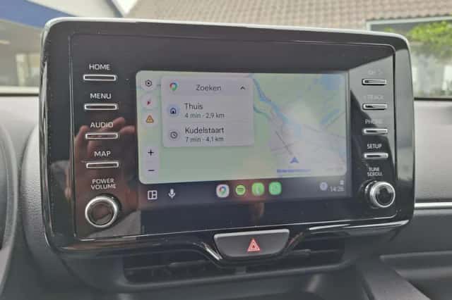 Toyota Yaris (2021) thumbnail 6