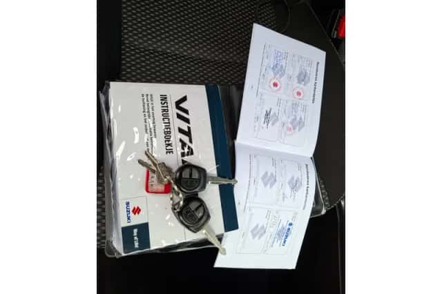 Suzuki Vitara (2020) thumbnail 3