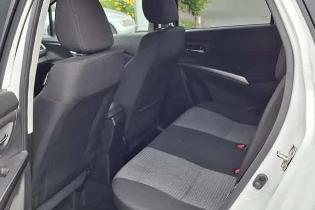 Suzuki S-Cross (2025) thumbnail 6