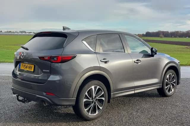 Mazda CX-5 (2023) thumbnail 3