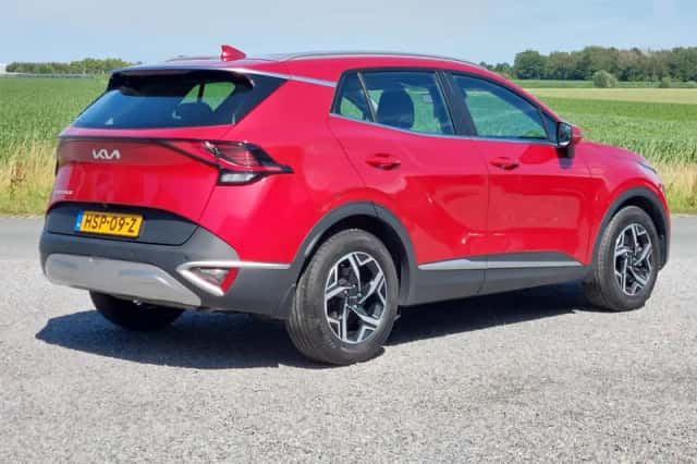 Kia Sportage (2024) thumbnail 3