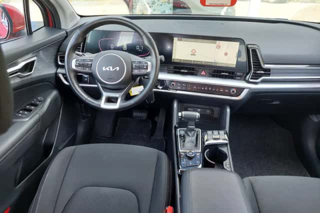 Kia Sportage (2024) thumbnail 4