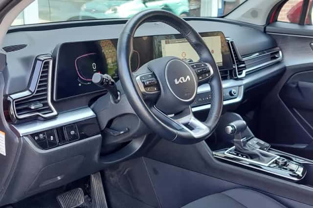 Kia Sportage (2024) thumbnail 5