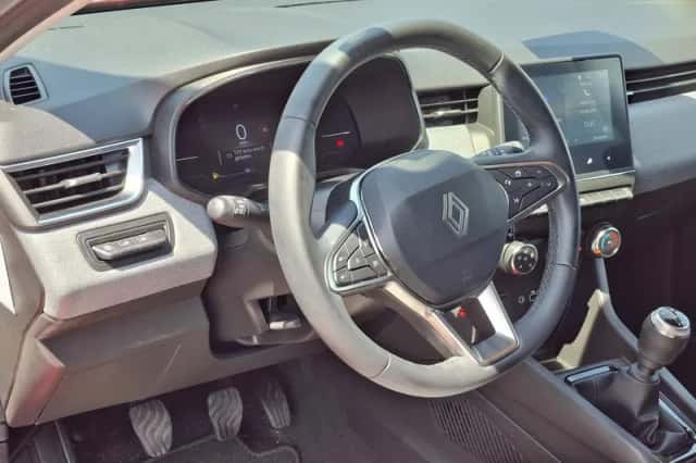 Renault Clio (2025) thumbnail 5