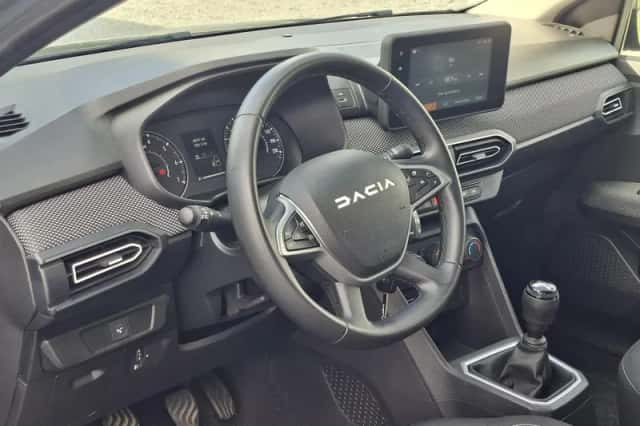 Dacia Jogger (2024) thumbnail 5