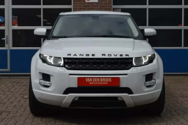 Land Rover Range Rover Evoque (2011) thumbnail 2