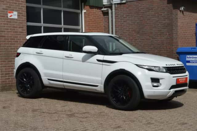 Land Rover Range Rover Evoque (2011) thumbnail 4
