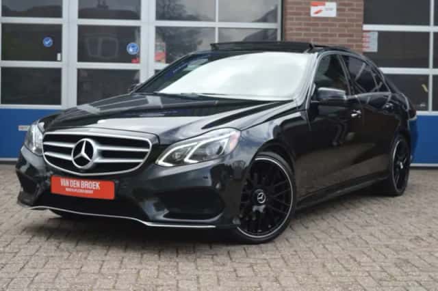 Mercedes-Benz E-Klasse (2014) thumbnail 1
