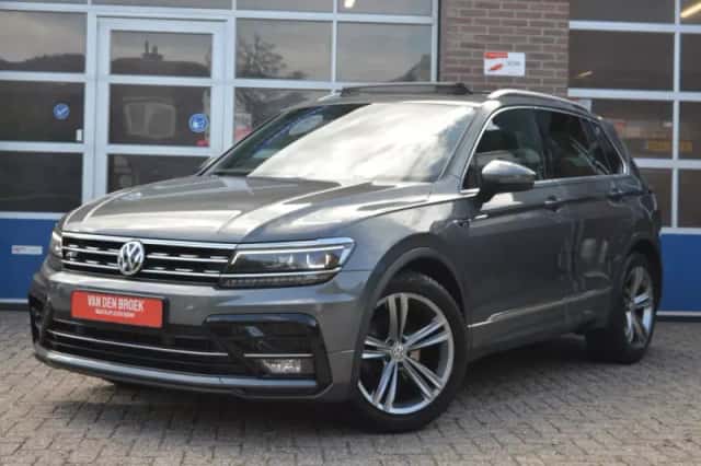 Volkswagen Tiguan (2020) thumbnail 1