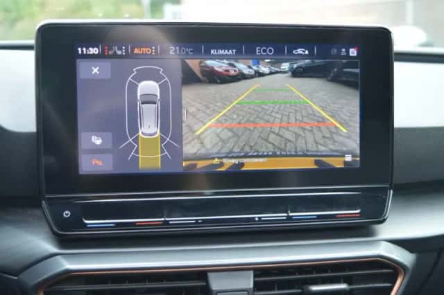 SEAT Leon Sportstourer (2020) thumbnail 6