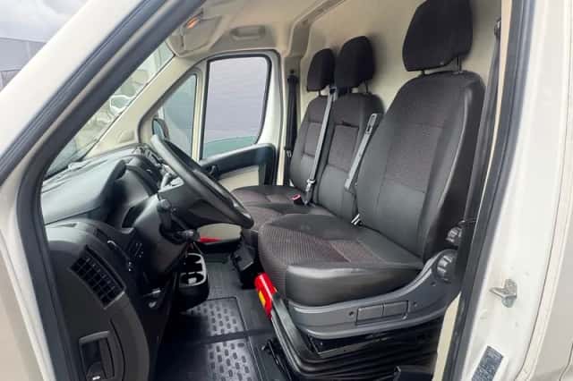 Peugeot Boxer (2018) thumbnail 5