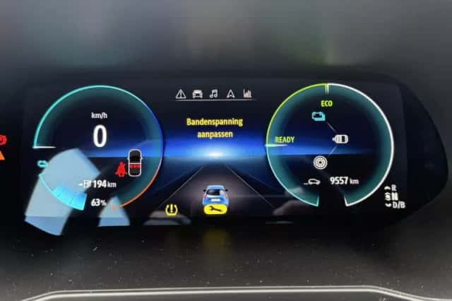 Renault Zoé (2022) thumbnail 3