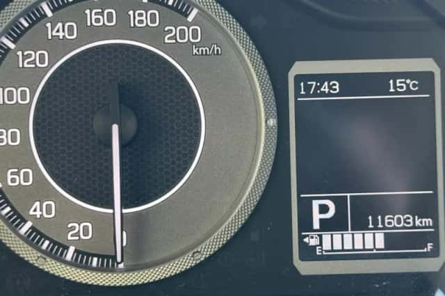 Suzuki Ignis (2023) thumbnail 2