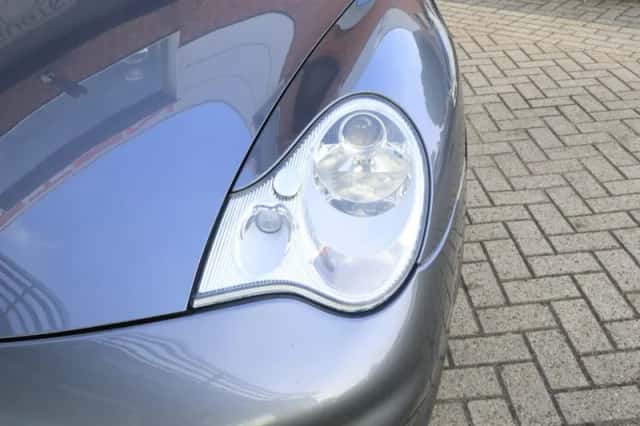 Porsche 911 (2003) thumbnail 4