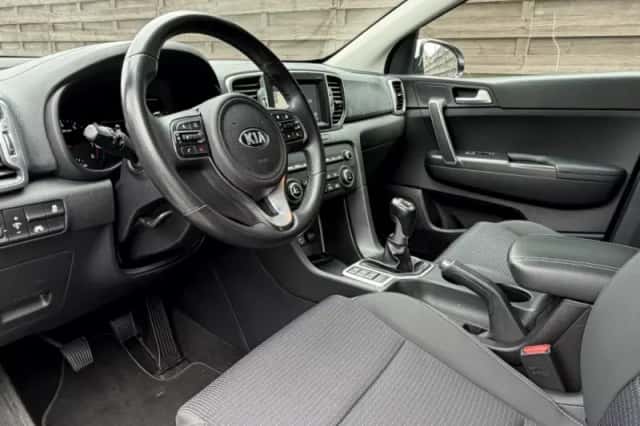 Kia Sportage (2017) thumbnail 4