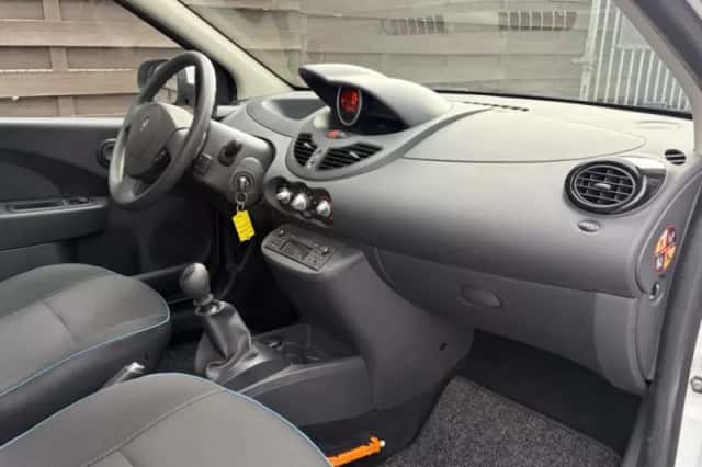 Renault Twingo (2012) thumbnail 5