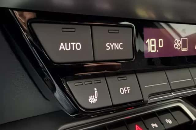 Audi A3 (2023) thumbnail 5