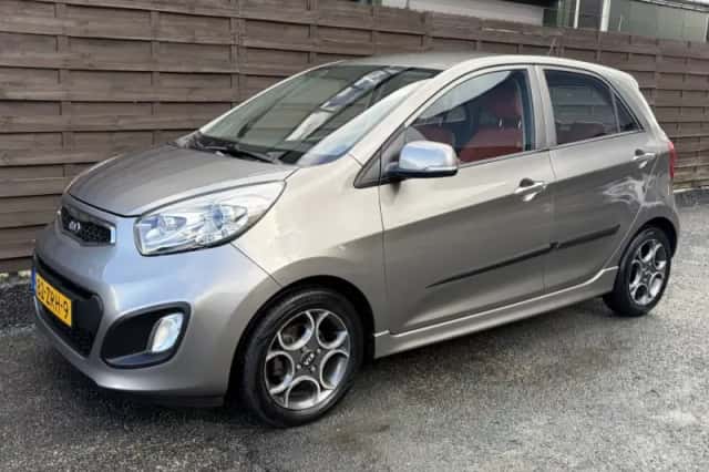 Kia Picanto (2013) thumbnail 2