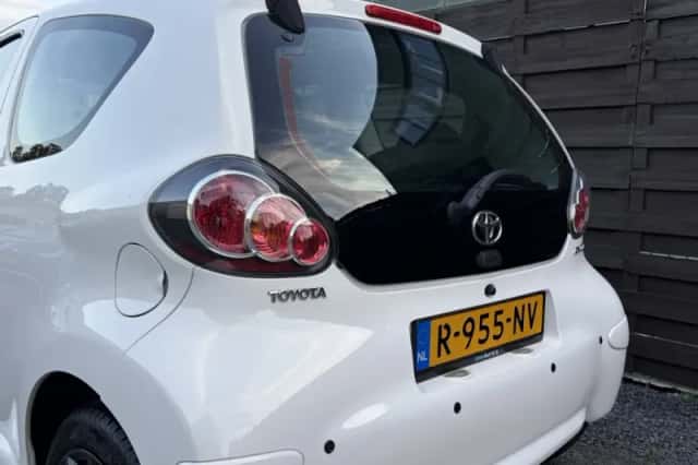 Toyota Aygo (2014) thumbnail 6