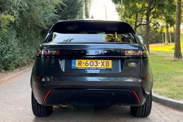 Land Rover Range Rover Velar (2020) thumbnail 6