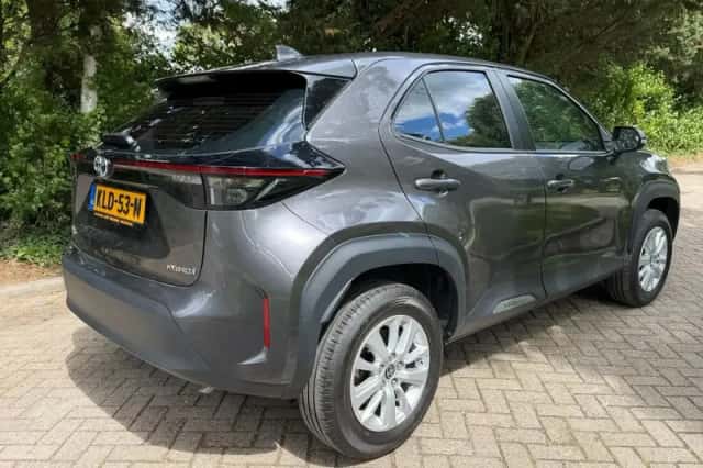 Toyota Yaris Cross (2022) thumbnail 3