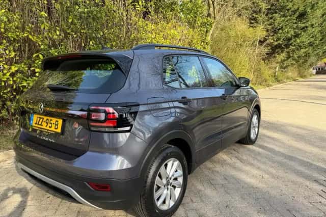 Volkswagen T-Cross (2022) thumbnail 2