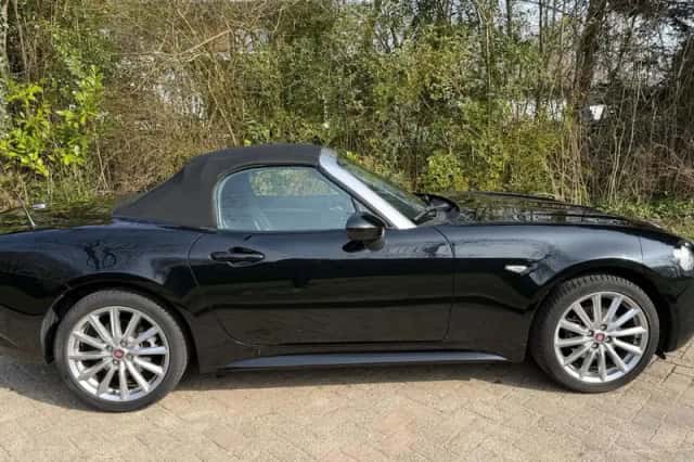 Fiat 124 Spider (2018) thumbnail 3