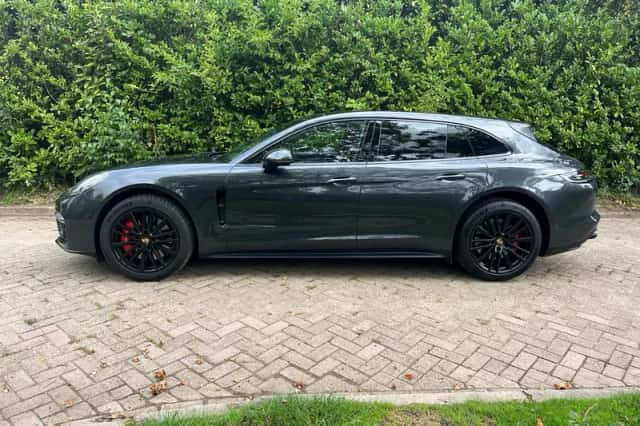 Porsche Panamera (2018) thumbnail 3