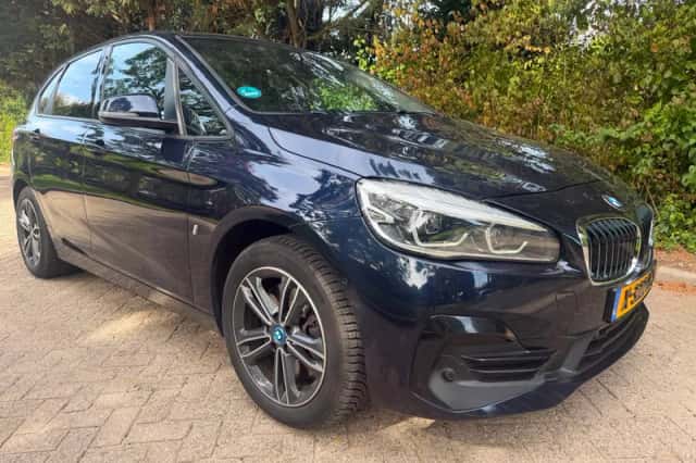 BMW 2-Serie Active Tourer (2018) thumbnail 2