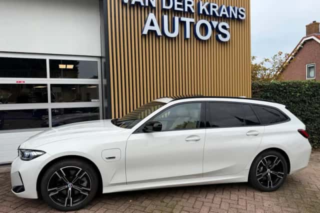 BMW 3-Serie (2022) thumbnail 1