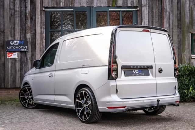 Volkswagen Caddy (2024) thumbnail 5