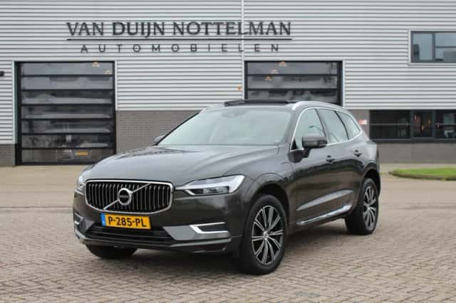 Volvo XC60 (2019) thumbnail 1