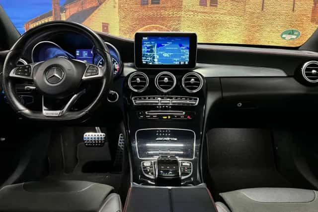Mercedes-Benz C-Klasse (2016) thumbnail 3