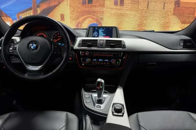 BMW 3-Serie (2016) thumbnail 3