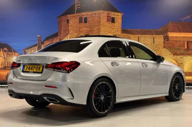 Mercedes-Benz A-Klasse (2020) thumbnail 2