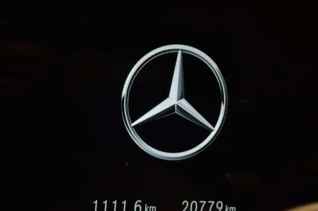 Mercedes-Benz S-Klasse (2023) thumbnail 4