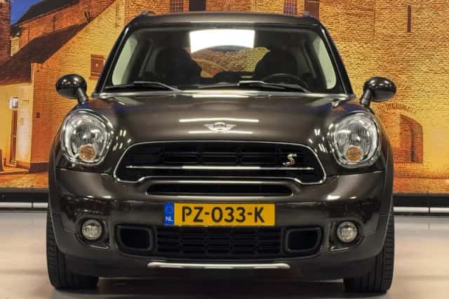 MINI Countryman (2014) thumbnail 5