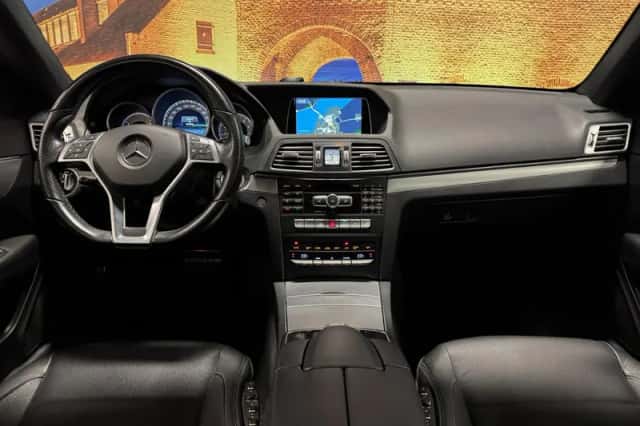 Mercedes-Benz E-Klasse (2016) thumbnail 3