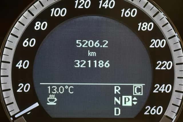 Mercedes-Benz E-Klasse (2009) thumbnail 4